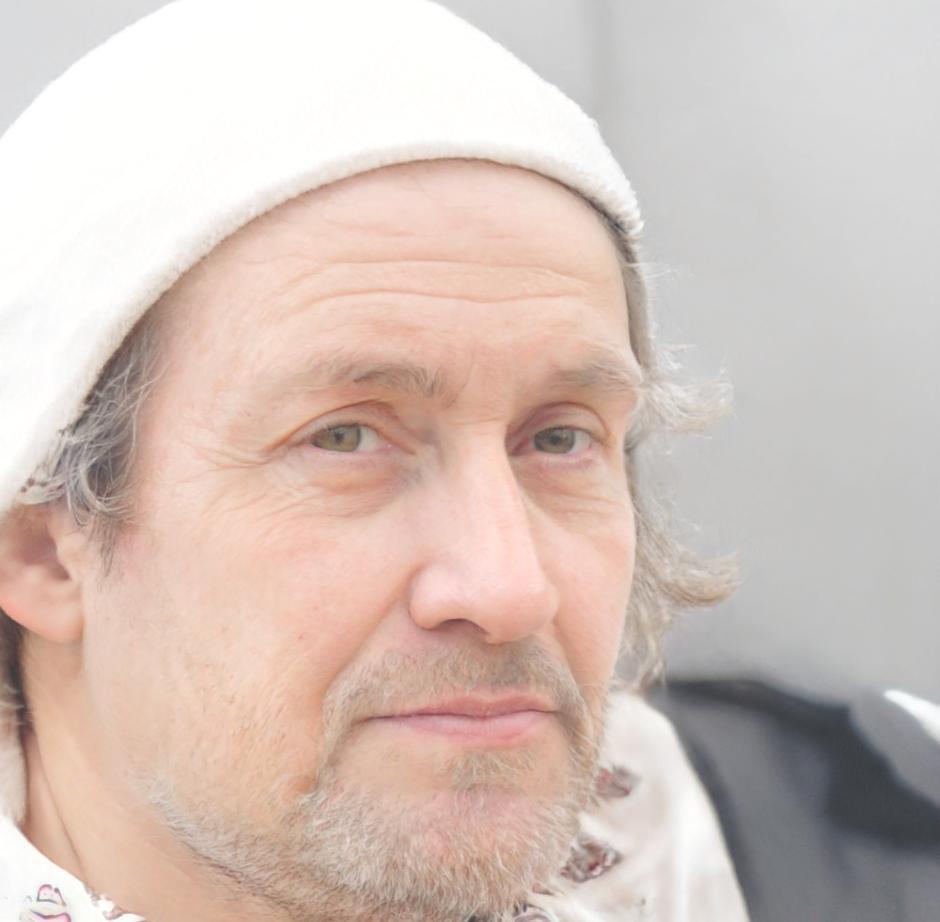 Miguel Santos, maestro en composición clásica contemporánea